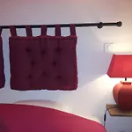 D'hotes L'airial Bed and Breakfast 3*