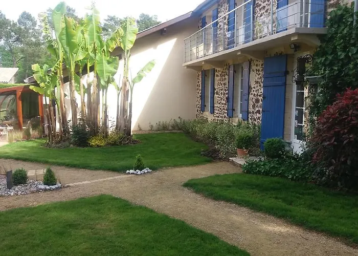 فندق مبيت وإفطار D'hotes L'airial 3*